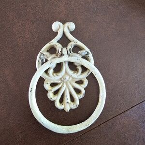 Antique Cast Iron Decorative Towel Ring Rack